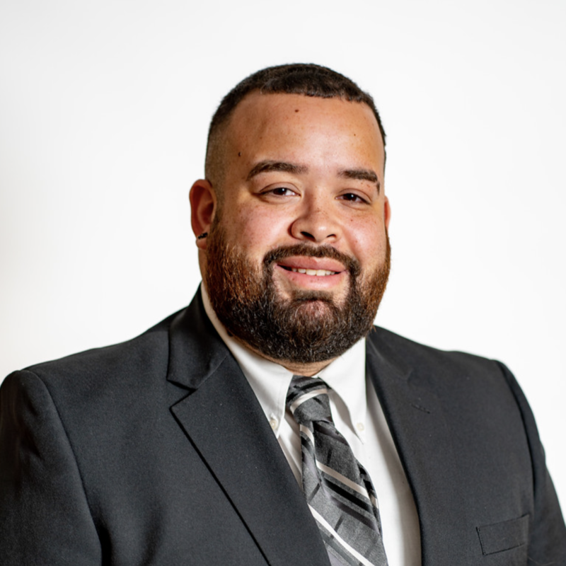 A headshot of Luis Figueroa.